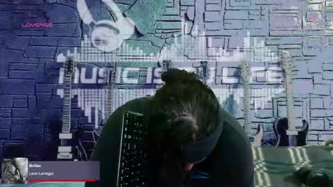Snapshot of chinoroz chatting on February 26, 7:31 am Enrique online show from February 26, 7:31 am