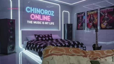 Snapshot of chinoroz chatting on September 23, 7:50 pm Enrique online show from September 23, 7:50 pm