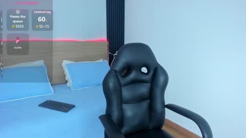 Chiqui online show from September 23, 7:06 pm