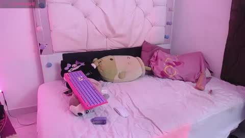 sophia online show from February 26, 9:37 pm