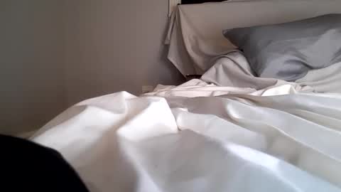 Snapshot of chiraqdixxx chatting on March 1, 9:33 am chiraqdixxx online show from March 1, 9:33 am