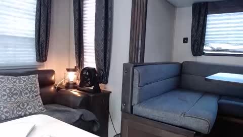 Snapshot of chitownaries82 chatting on October 17, 1:35 pm Chitown Aries online show from October 17, 1:35 pm