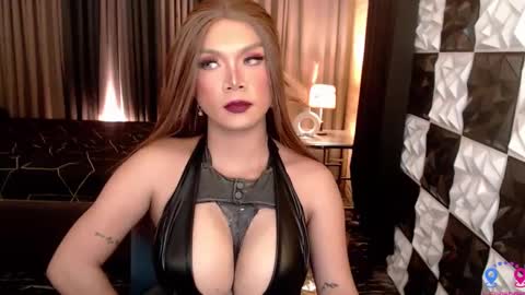 Snapshot of chixfranching chatting on October 8, 2:47 pm Franching Lee online show from October 8, 2:47 pm