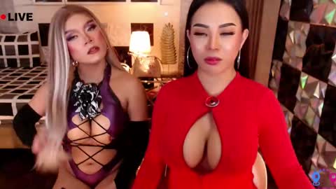 Snapshot of chixfranching chatting on November 27, 9:11 am Franching Lee online show from November 27, 9:11 am