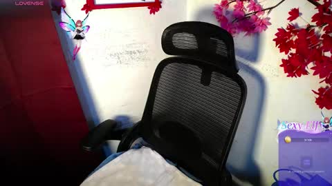 Snapshot of chleo_rosse chatting on May 26, 5:42 pm chleo_rosse online show from May 26, 5:42 pm