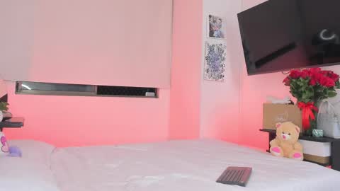 CHLOE online show from May 30, 1:46 am