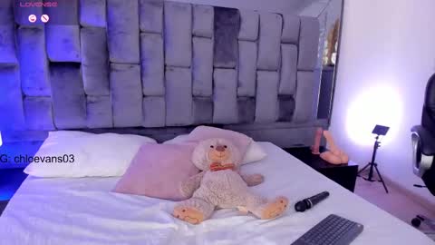 Chloe online show from February 20, 12:57 pm