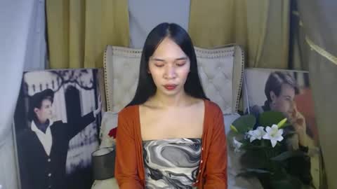 chloe_bilat online show from November 28, 1:41 am