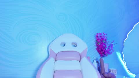 Snapshot of chloe_blowjob chatting on May 31, 7:59 pm chloe_blowjob online show from May 31, 7:59 pm
