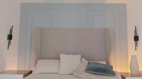 Snapshot of chloe_dee_ chatting on May 1, 2:10 pm Chloe online show from May 1, 2:10 pm