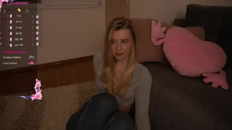 Arianaa Mourrr online show from December 20, 5:14 am