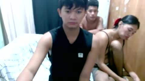 chloe and harlot online show from November 20, 5:23 pm