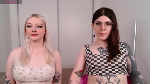 Chloe Levine online show from November 16, 8:36 pm