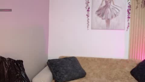 chloe_peach_ online show from May 12, 12:02 pm