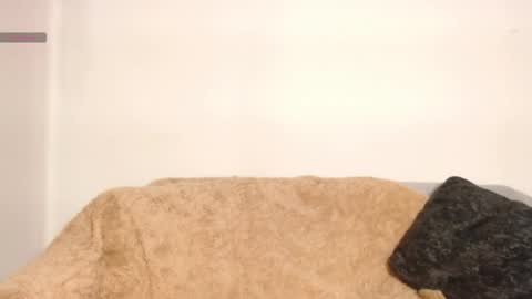chloe_peach_ online show from May 16, 12:04 pm
