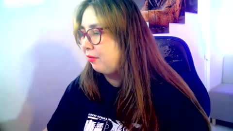 chloe_prg online show from January 23, 6:35 pm