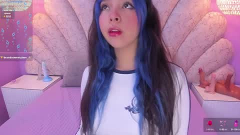   online show from January 28, 10:12 pm