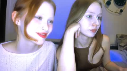 Chloe online show from April 28, 6:24 pm
