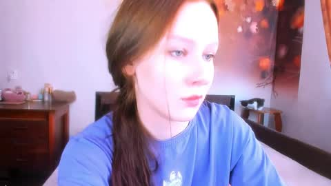 Chloe online show from July 31, 4:50 pm