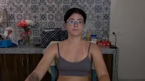 Eva and Sandra online show from February 17, 8:19 am