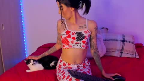  3 online show from May 26, 11:34 pm