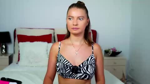 Chloe online show from July 17, 6:20 am