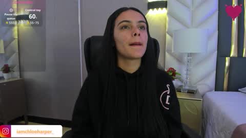  Chloe Harper  online show from February 17, 11:40 am