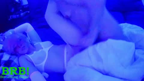 Chloekissxo online show from March 3, 4:14 pm