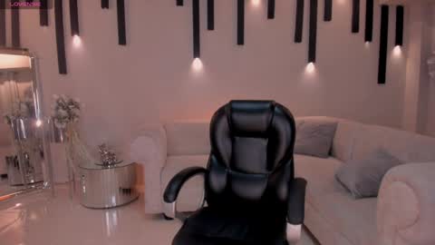 Snapshot of chloemanson chatting on February 6, 8:34 pm Chloe OF chloemanson online show from February 6, 8:34 pm