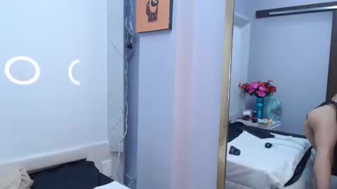 ChloeSignup For Free  Join my Fan Club online show from December 27, 6:35 am