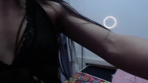 ChloeSignup For Free  Join my Fan Club online show from March 11, 3:05 am