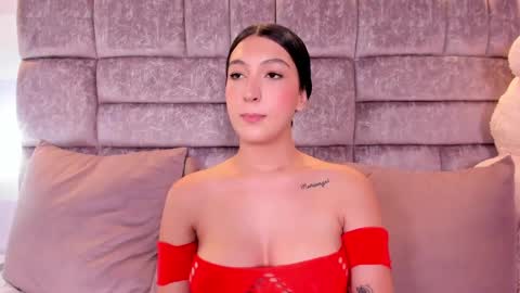 Chloe  online show from September 25, 10:46 pm