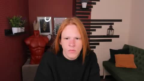 Chloe online show from October 13, 9:20 am