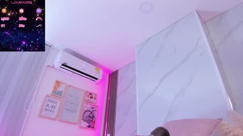 Chlooe online show from January 24, 2:51 pm