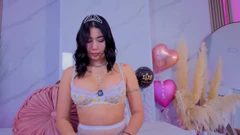 Chlooe online show from November 3, 1:19 am