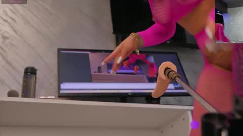 chocapika online show from November 18, 7:02 am