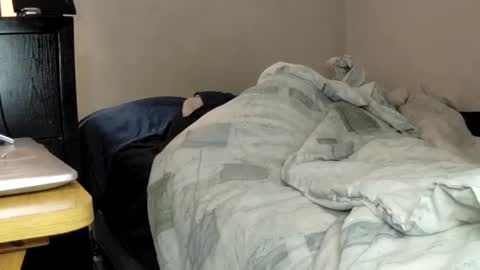 Snapshot of chocdude2877 chatting on January 1, 8:02 am Choc online show from January 1, 8:02 am