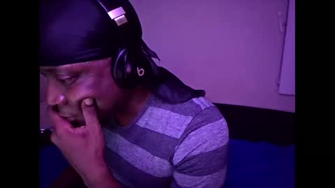 Snapshot of chocdude2877 chatting on March 7, 8:23 am Choc online show from March 7, 8:23 am