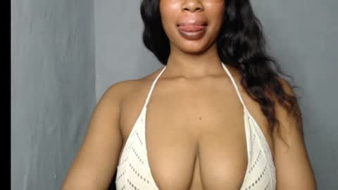 Snapshot of choco_chocoxx chatting on April 2, 7:22 pm ESTHER online show from April 2, 7:22 pm