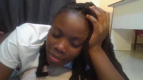 Snapshot of choco_vellvet chatting on May 24, 1:38 pm sly online show from May 24, 1:38 pm