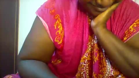 chocobabe002 online show from May 19, 3:57 am