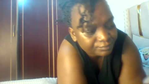 chocobabe002 online show from June 18, 2:34 am