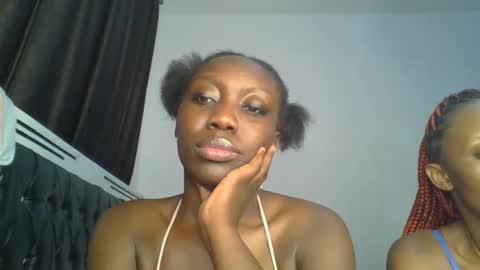 chocobear22 online show from December 2, 10:27 pm