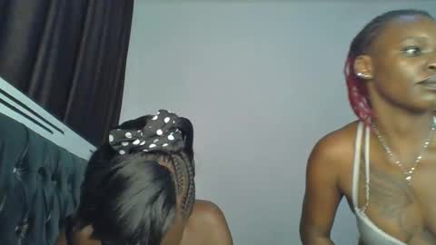 chocobear22 online show from December 16, 9:42 pm