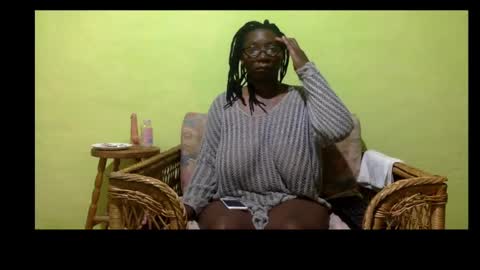 Exotic Chocolate online show from December 3, 11:55 am