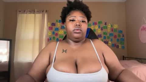 Snapshot of chocolatebunnyxx69 chatting on June 16, 3:58 pm Melina online show from June 16, 3:58 pm