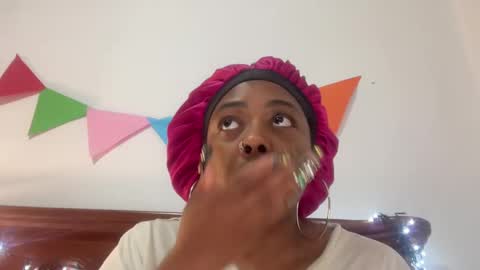 ChocolateCakeQueen online show from November 11, 4:23 am