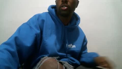 Snapshot of chocolatedolla chatting on January 10, 12:17 am chocolatedolla online show from January 10, 12:17 am