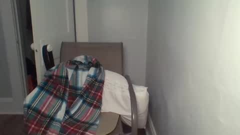 Snapshot of chocolatedolla chatting on February 18, 3:21 am chocolatedolla online show from February 18, 3:21 am