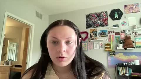 Snapshot of chocolatevanillaswirl3 chatting on April 11, 9:08 pm chocolatevanillaswirl3 online show from April 11, 9:08 pm